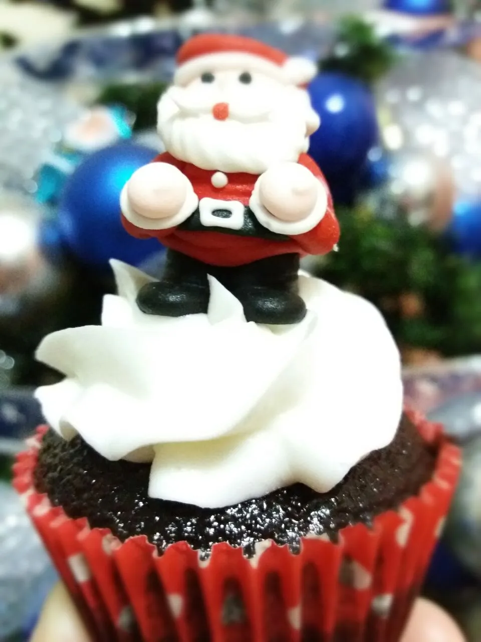 moist chocolate cupcake|melissa I. Dungaoさん