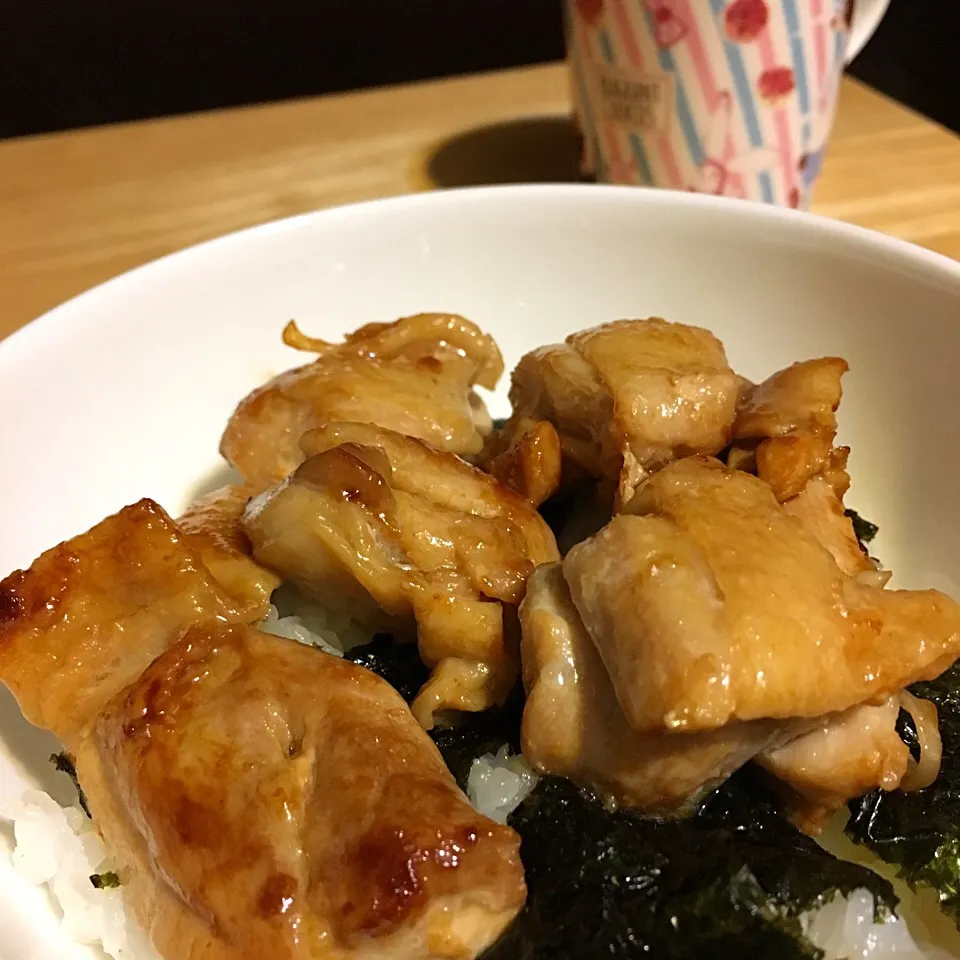 Snapdishの料理写真:照り照り鶏丼|chirupさん