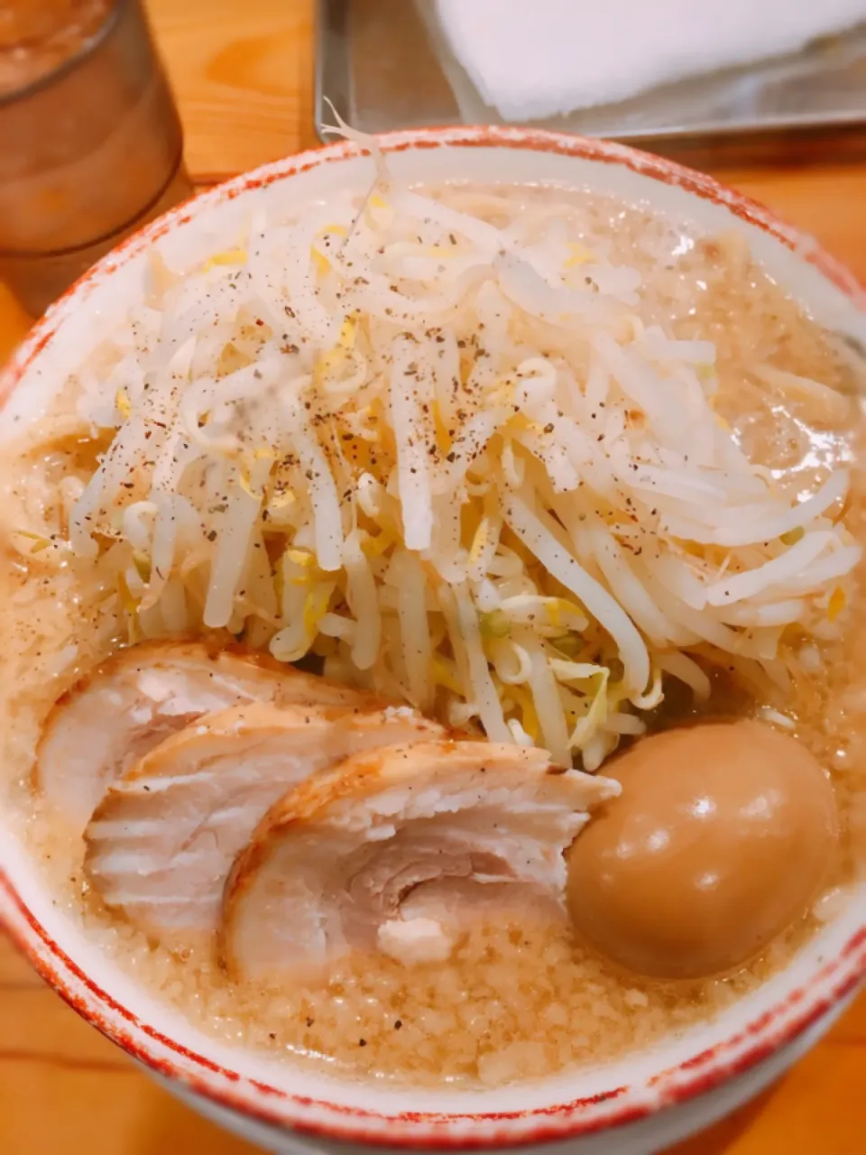 バリ男 麺少なめ味玉ラーメン|しろこ🐾໊さん