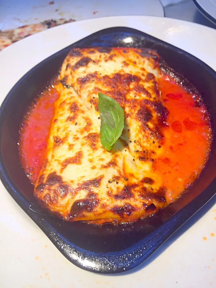 Snapdishの料理写真:Lasagna classica|Sky Blueさん