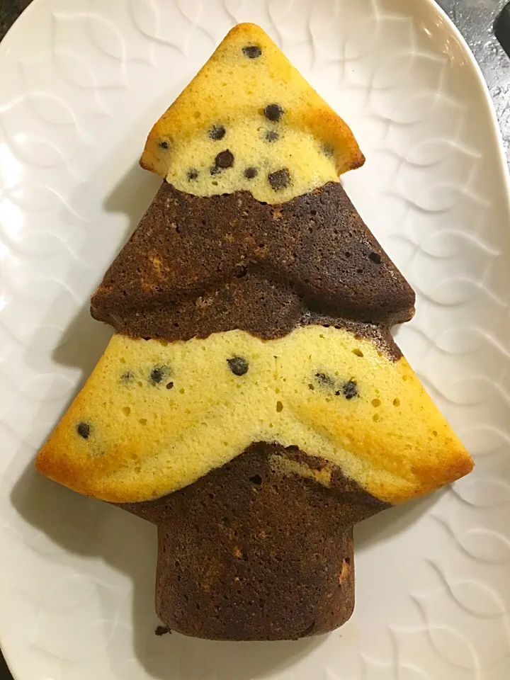 Christmas chocolate chip and red beet sachertorte|Aliceさん