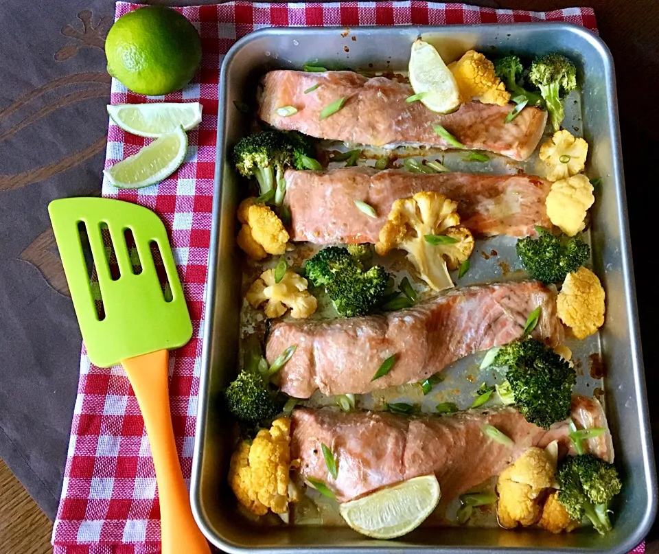 ✨Baked salmon,broccoli &cauliflower✨ベイクドサーモン、ブロコリー&コリフラワー✨|🌺Sanntina🌺さん