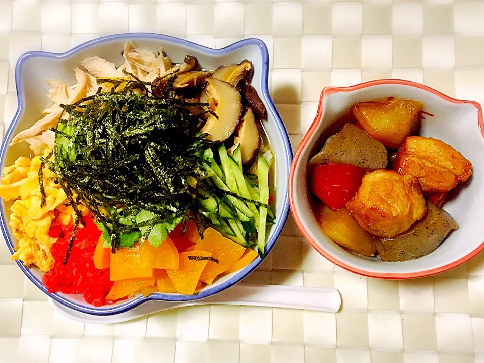 鶏飯と豚とこんにゃくのうま煮|くろねこっく🐈‍⬛さん