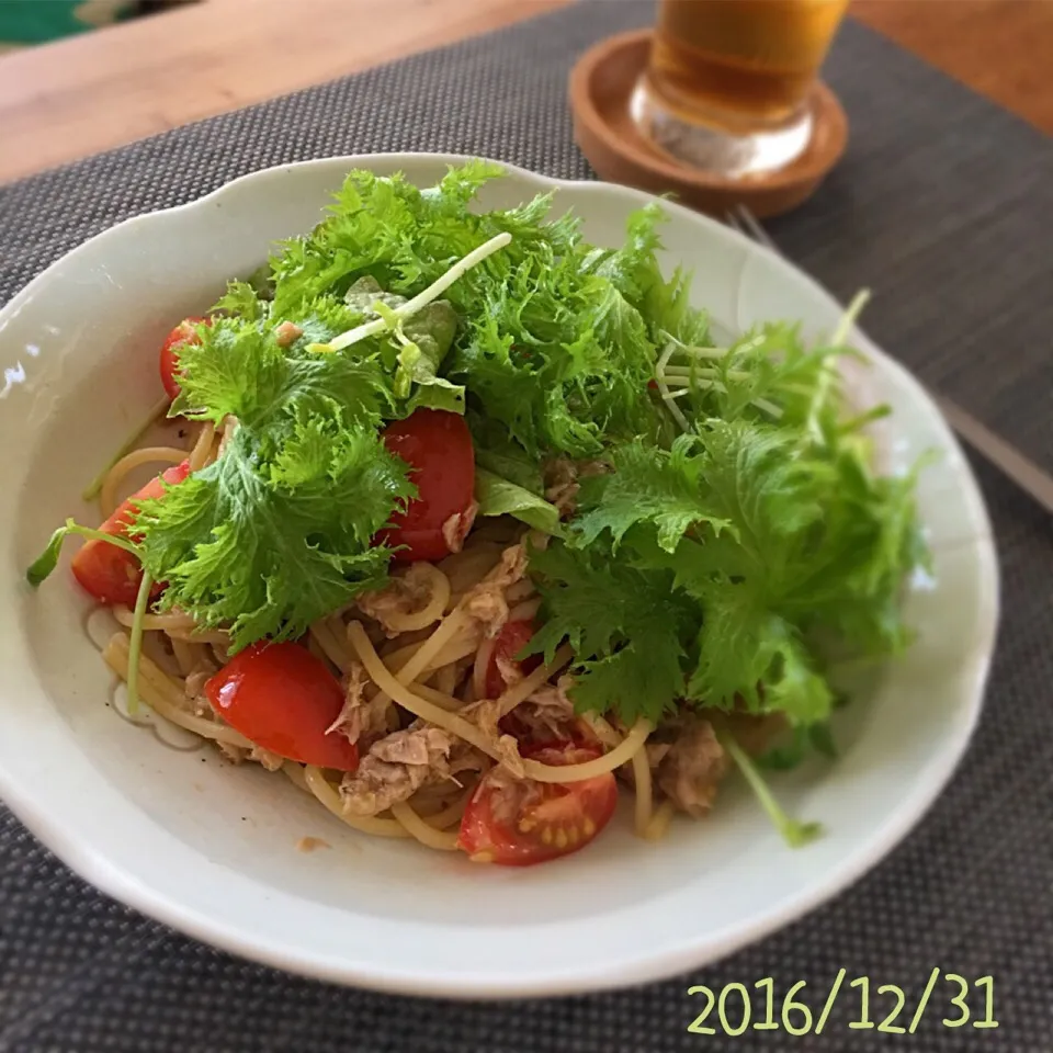 ツナとミニトマトの柚子胡椒スパゲッティ🍝|𓇼 Ⓢ Ⓗ Ⓘ Ⓝ Ⓞ Ⓑ Ⓤ 𓇼さん