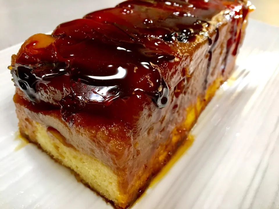 Tatin Almond Cake|gonbenさん