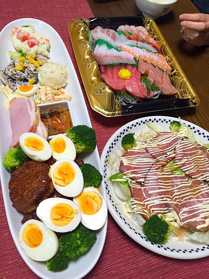 大晦日の夕食。この後天ぷら蕎麦を食べました♡|Terumi  Yokosawaさん