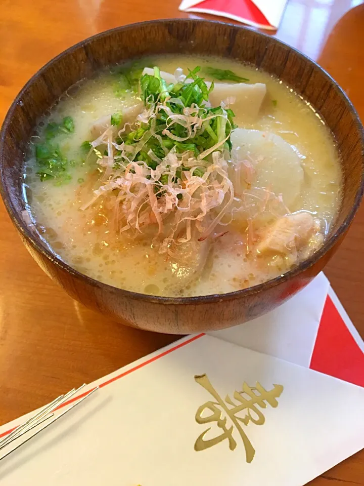 京都   白味噌お雑煮🎍|みゆさん