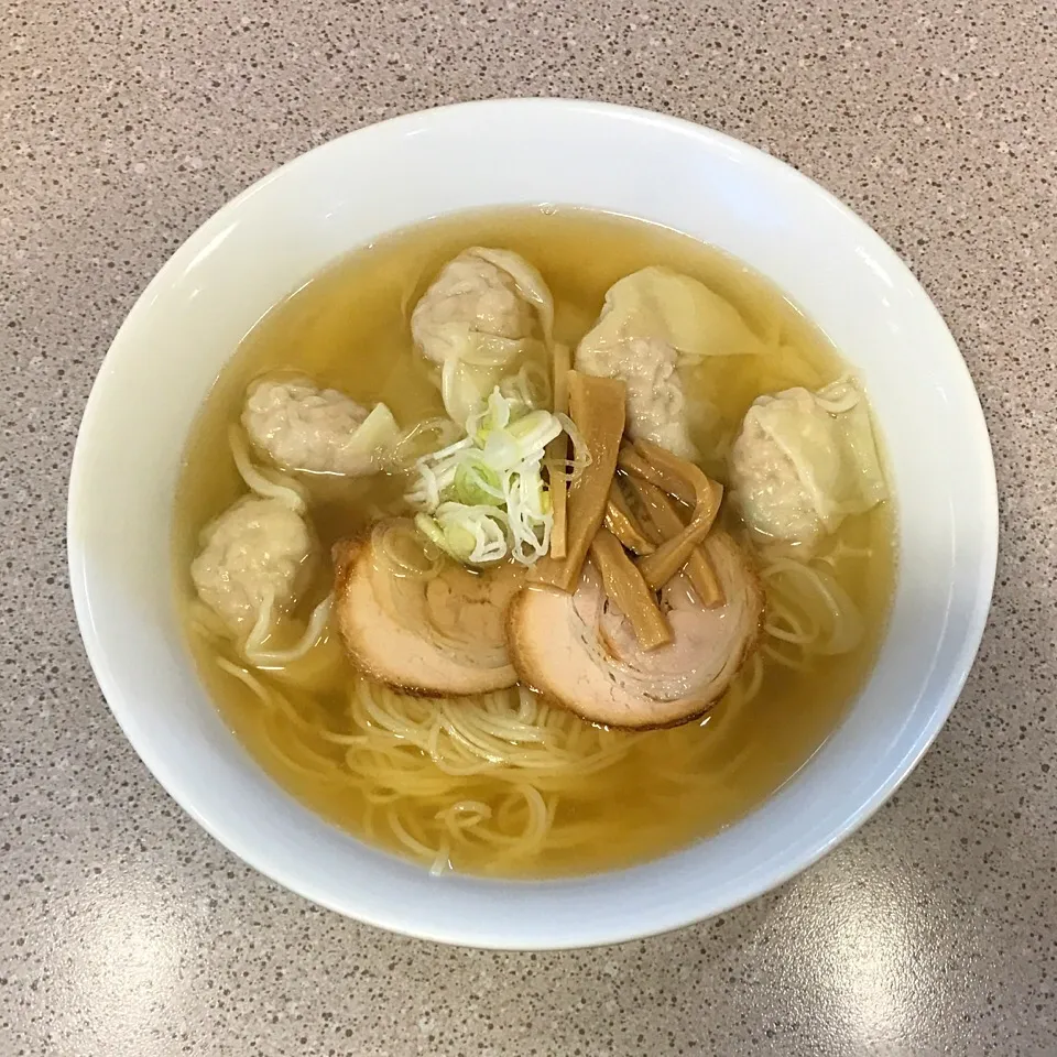 亀田「来味」のワンタンめん|.さん