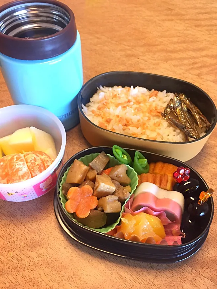 Snapdishの料理写真:おせち弁当|Sakikoさん