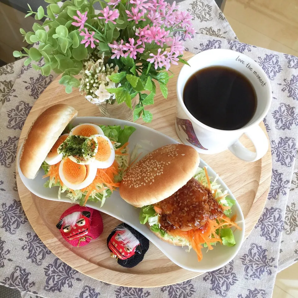 1/2❤︎照り焼きチキンバーガー&塩茹でたまごバーガー❤︎|Makinsさん