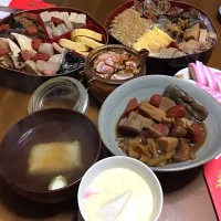 Snapdishの料理写真:おせち料理
#家庭料理#おせち#ハンドメイド#yammy|ackiyさん