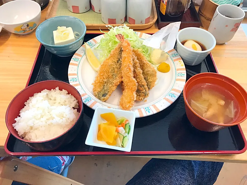 地アジフライ定食|yujiさん