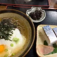 Snapdishの料理写真:さば寿司食べに来ました。みたけ定食|たいちさん