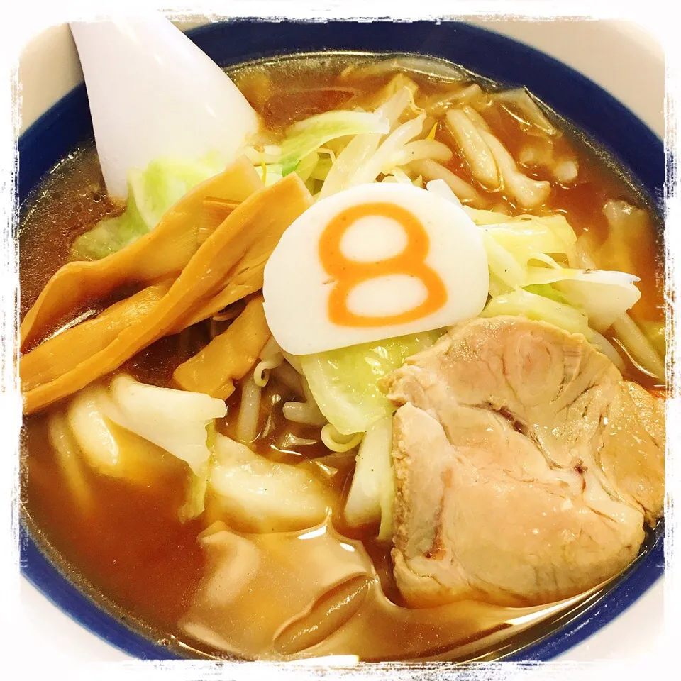 8番らーめん🍜🍥8️⃣|leeさん