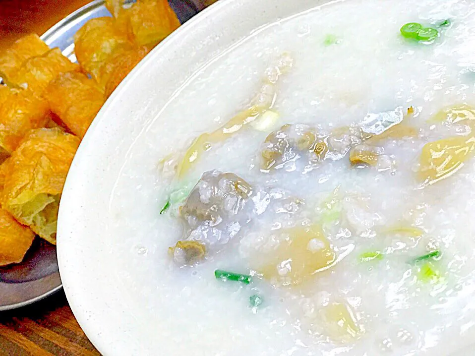 Snapdishの料理写真:Makanan wajib saya kalo ke hongkong :)
Bubur jeroan ayam :)|reviliaさん