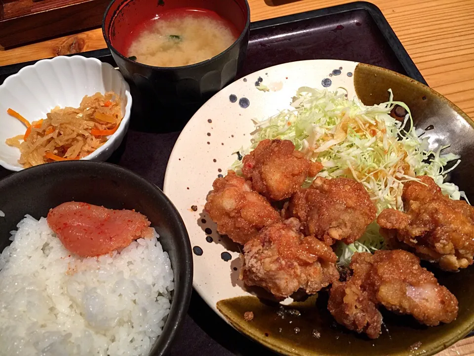 鶏の唐揚げ明太風味定食|T. Wonderさん