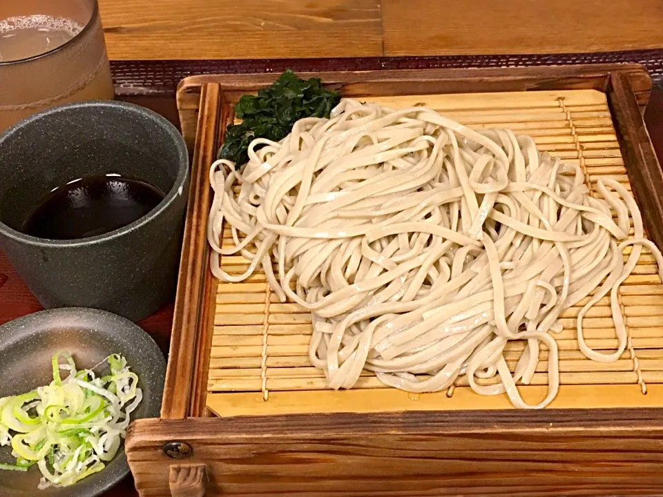 立食いそば手帳 名店120［首都圏編］嵯峨谷 浜松町店（浜松町）もりそば 170104|ゆうじ.さん