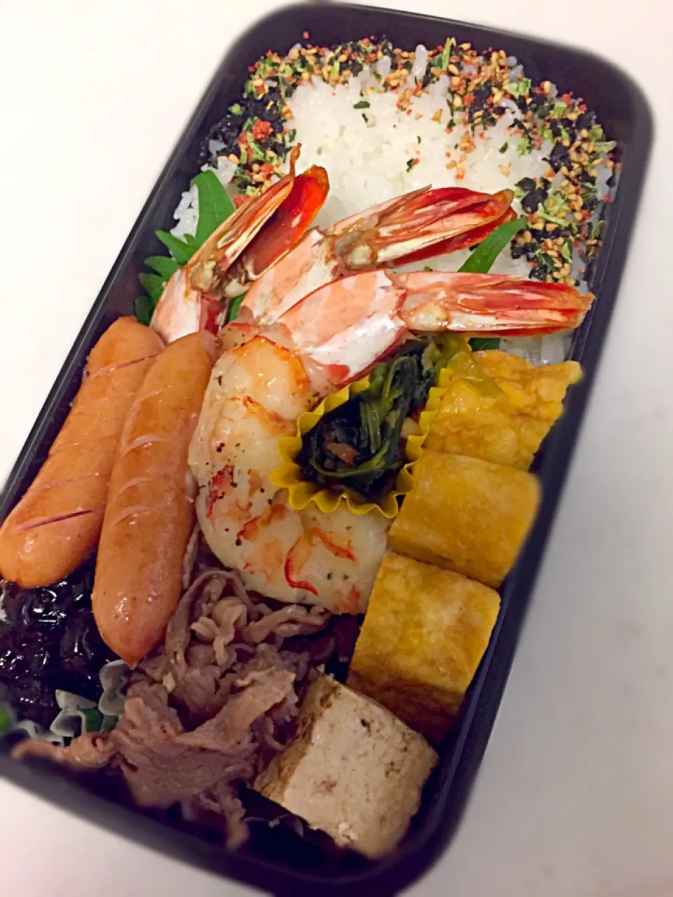 旦那弁当🍱✨立派なエビ🦐頂いたので。|hst117さん