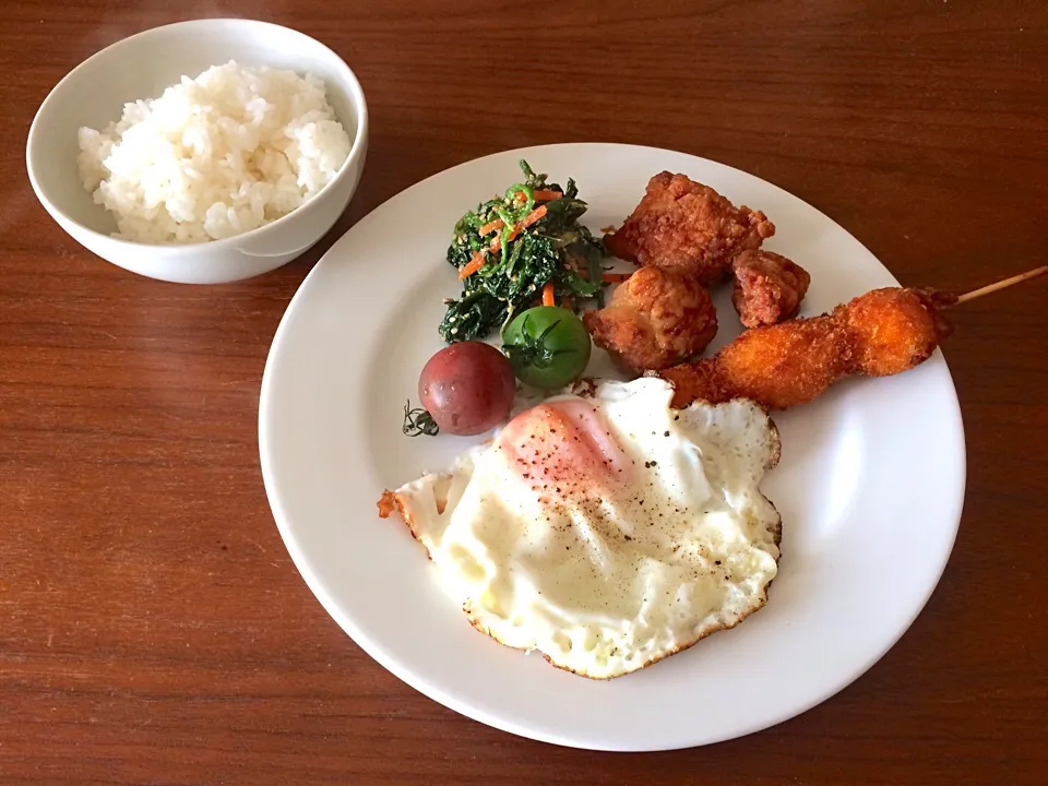 あるもので昼ご飯|マユマユさん