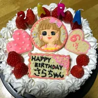 Snapdishの料理写真:リカちゃんのバースデーケーキ|あつさんさん