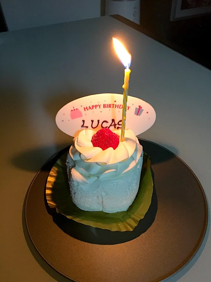 Snapdishの料理写真:Happy birthday Lucas 🎂🍓|sirakorn owadaさん