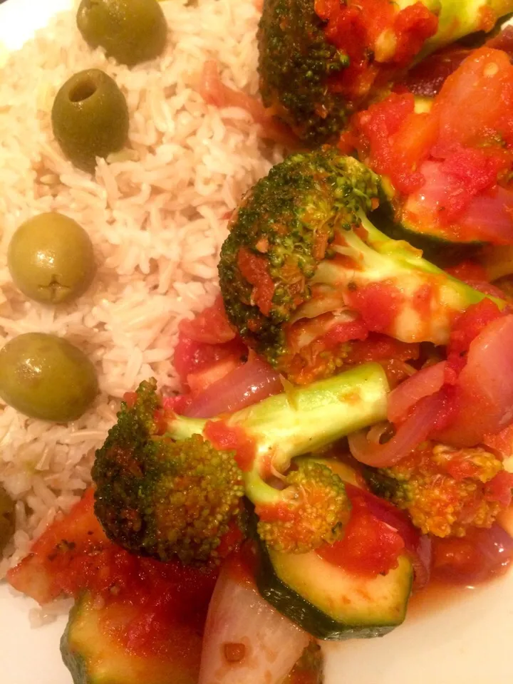 Broccoli & courgette stir-fry #veganuary|Nick Hiderさん