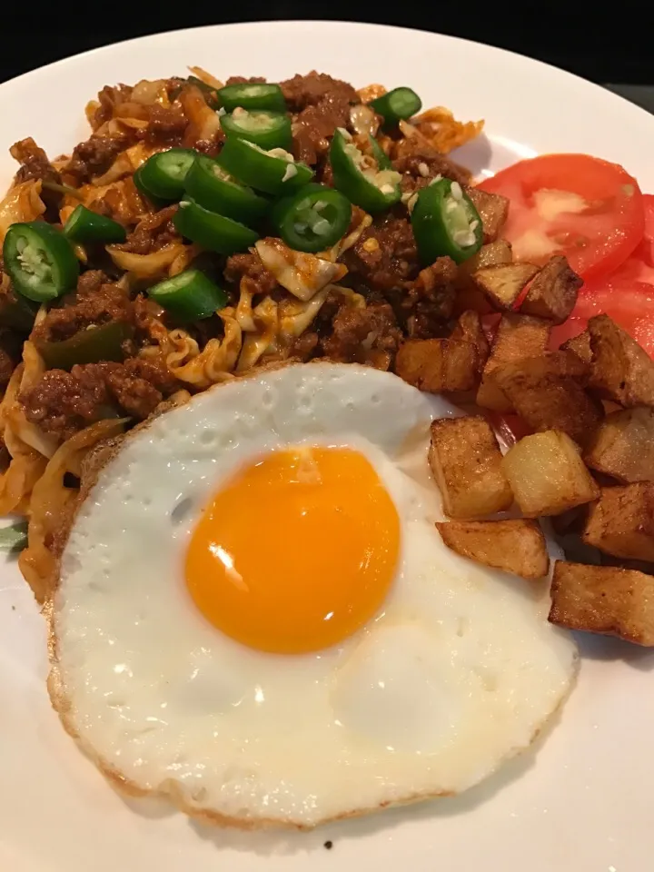 Spiced Stir Fried Beef with egg.|Joha Hassanさん