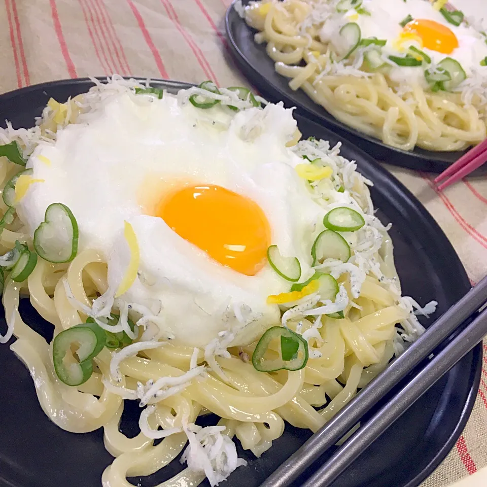 ふわふわ釜玉うどん|ありちゃんさん