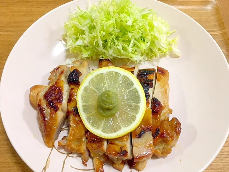 鶏モモ肉の醤油麹焼き|あやんさん