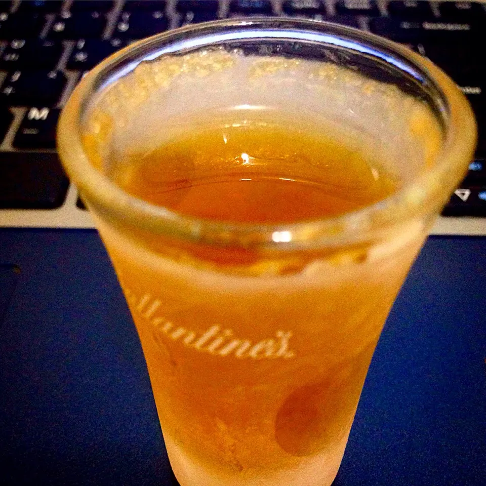 Put Johnnie Walker Gold a shot to freezer, after at least 6 hours. U will get an amazing shot. UNBELIEVABLE 😍
約翰走路金牌 凍飲|SPJWUさん