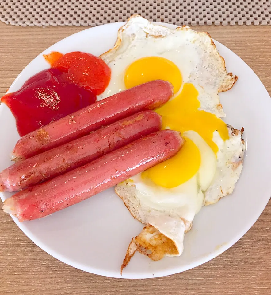 My breakfast|Lina Hiefrinaさん