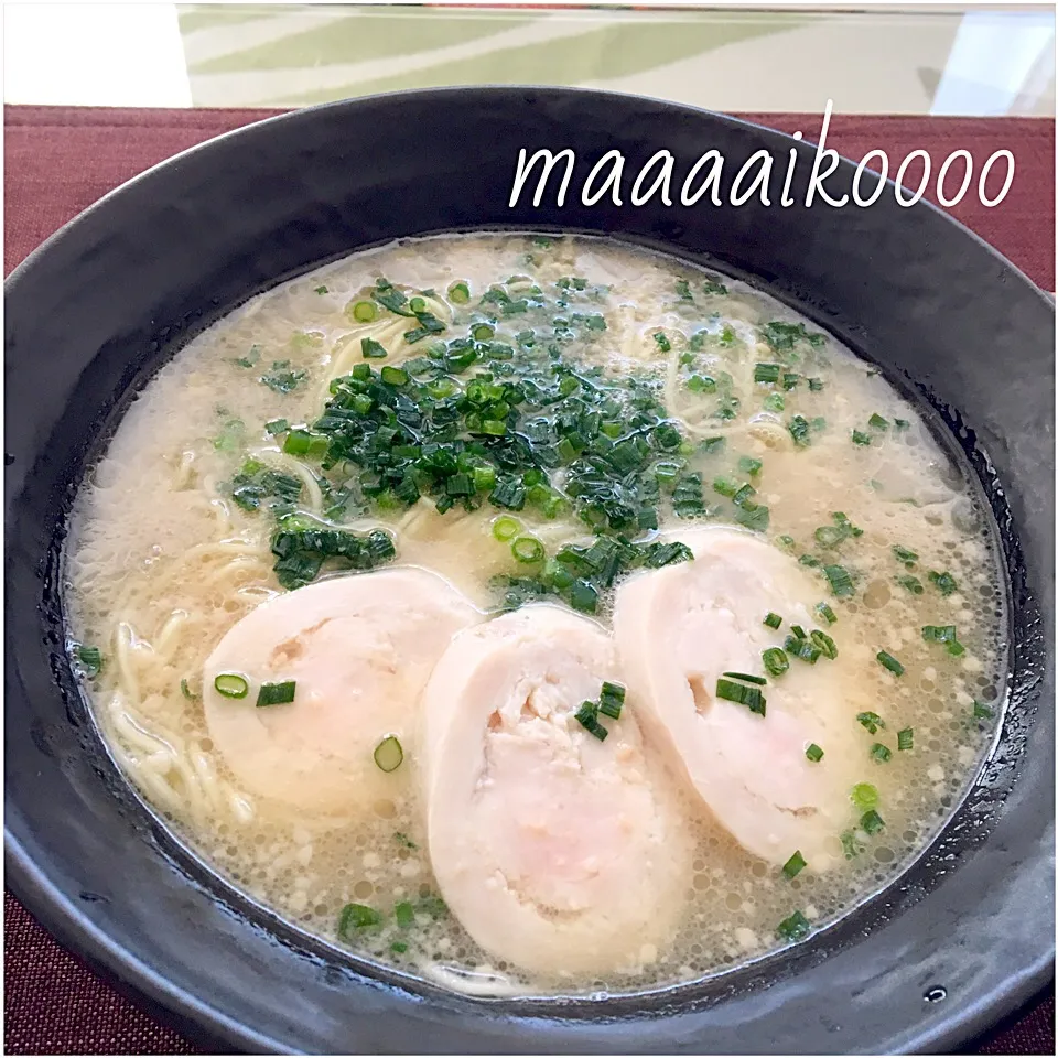 秀ちゃんラーメン🍜鶏ハム入り|マイコさん