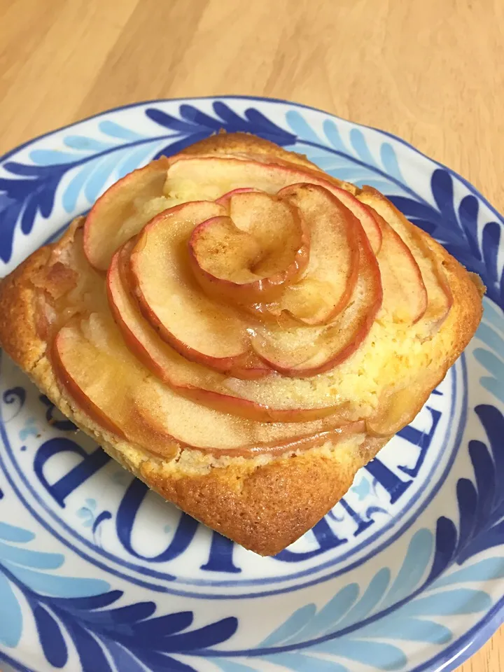 Snapdishの料理写真:りんごケーキ♡|あゆさん