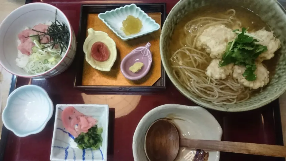 鶏天みぞれそばとネギトロミニ丼|ボンゴさん