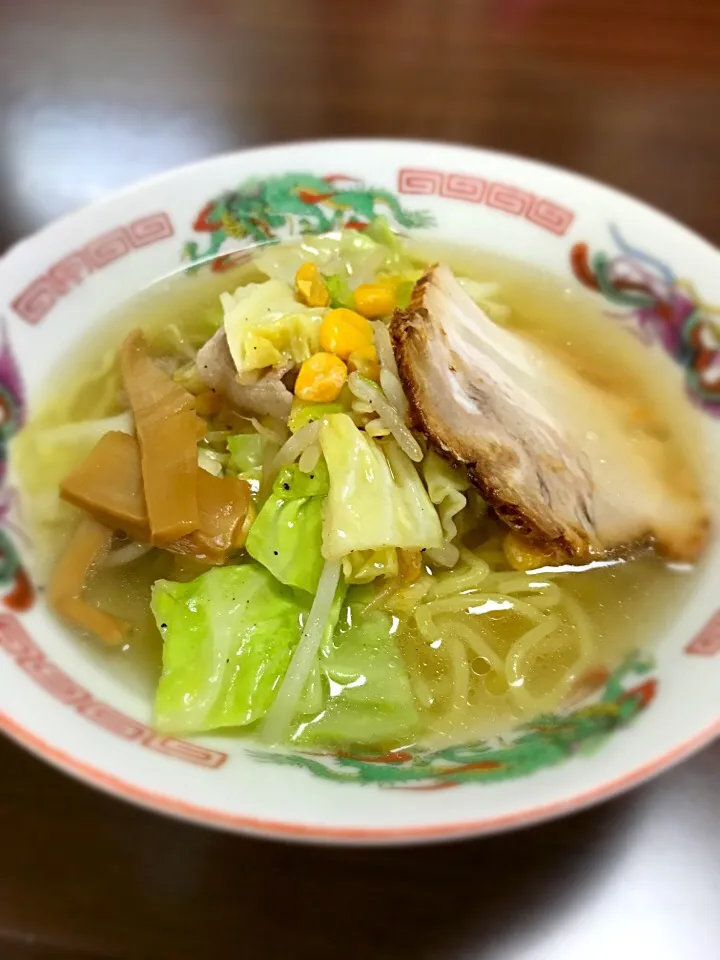 今年初ラーメン🍜
塩野菜ラーメンにしました！|sakiさん