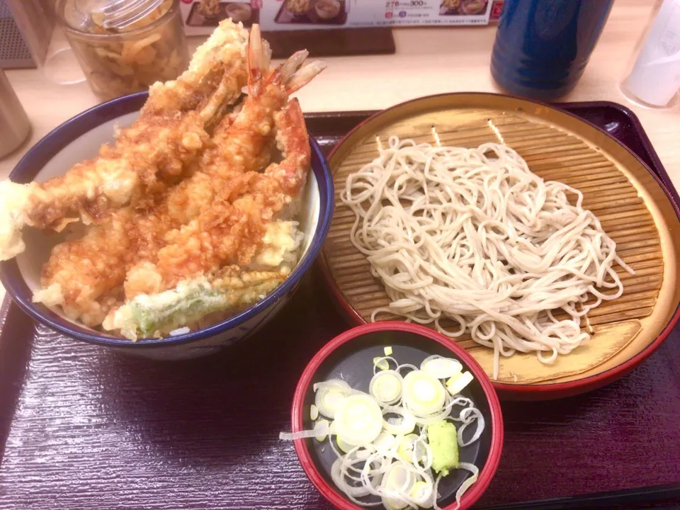 新春天丼|カリヤ レイイチロウ。さん