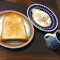 食パンと目玉焼き|yosukeさん