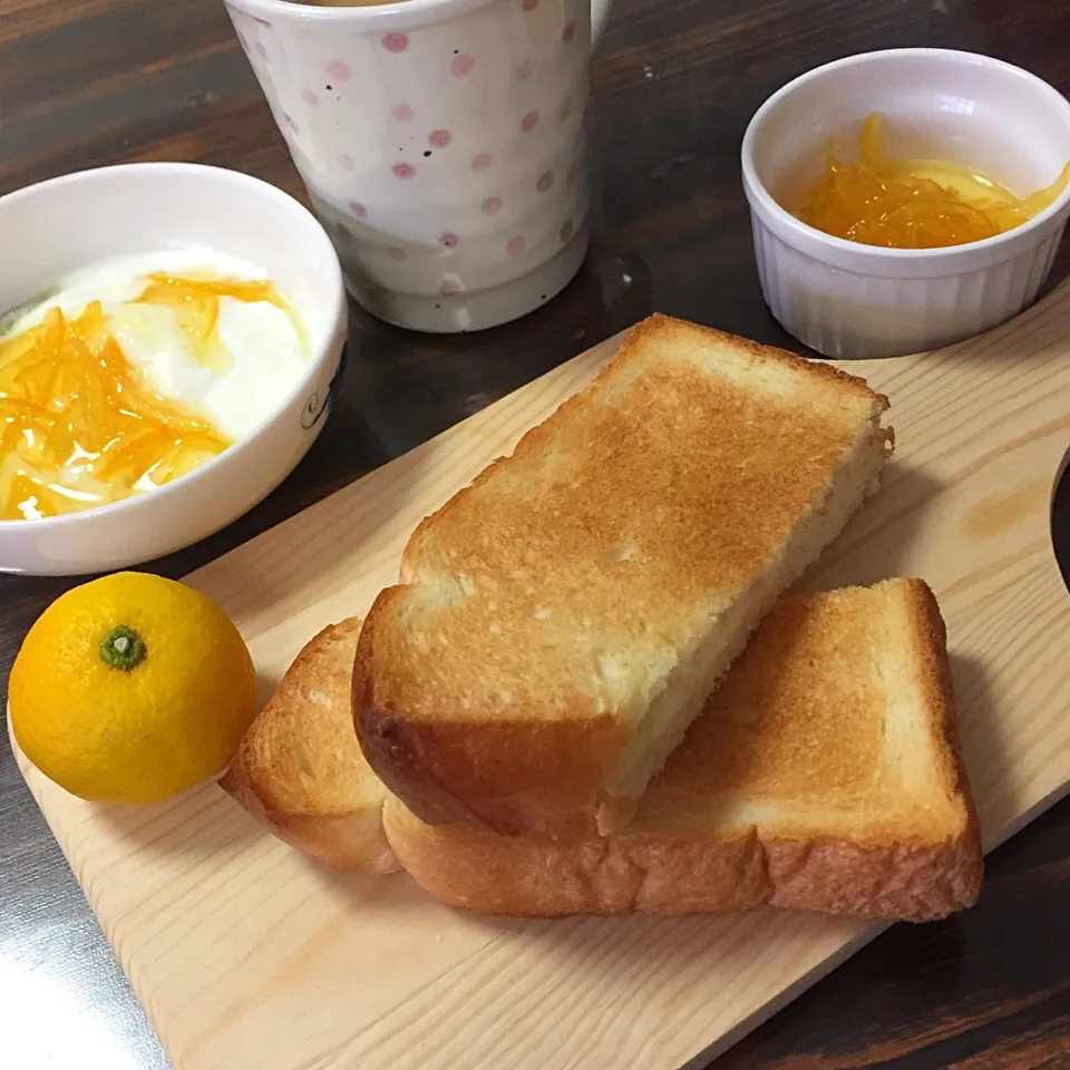 手作り柚子ジャム使ってのモーニングセット😋😋😋|いしくん。（たまご王子🥚🐣🐥🐔）さん