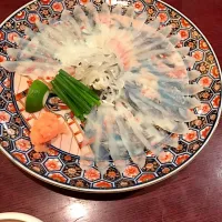 Snapdishの料理写真:fugu fish sashimi|sandsさん