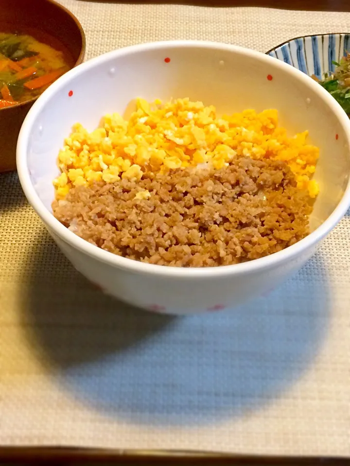 鶏そぼろ丼|チョロさん