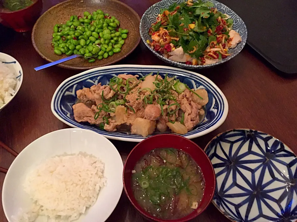 かぶと豚肉のトロトロ煮 枝豆のペペロンチーノ風 レンチン簡単よだれ鶏 ワカメの味噌汁|ラーメンの小池さん