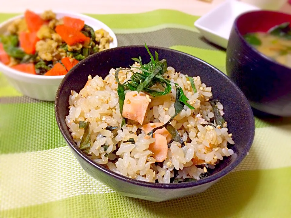 鮭と大葉の炊き込みご飯🌼|hina＊管理栄養士さん