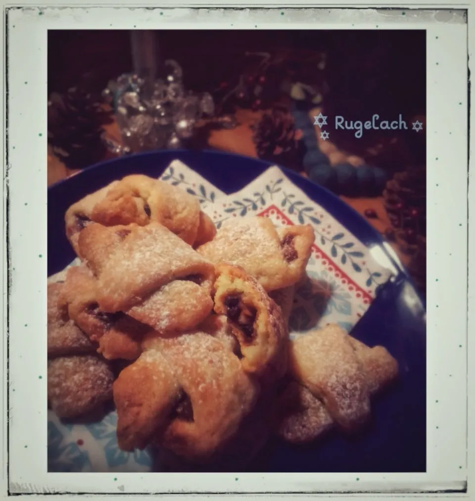 シナモンレーズンとクルミの ルガラー/ルゲラー/Rugelach #holidays|こいさんさん