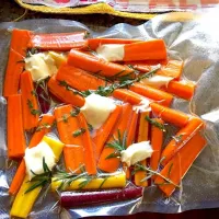 Snapdishの料理写真:Carrots- ready for a bath.|Josh Evansさん