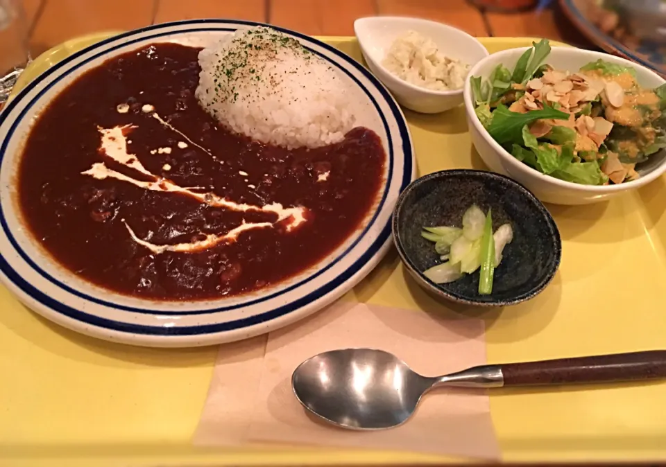 正月限定🎍ハヤシライス定食|こいちさん