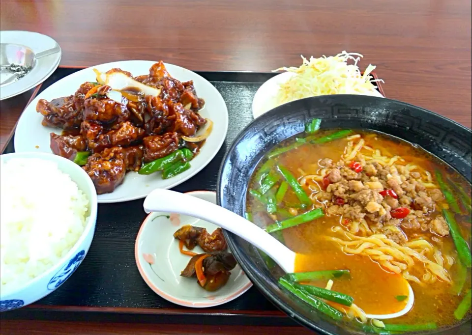 ラーメンセットランチ|こもず♪さん