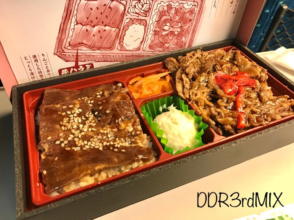 Snapdishの料理写真:新春山口シリーズ開始！牛ダブル弁当！|ddr3rdmixさん