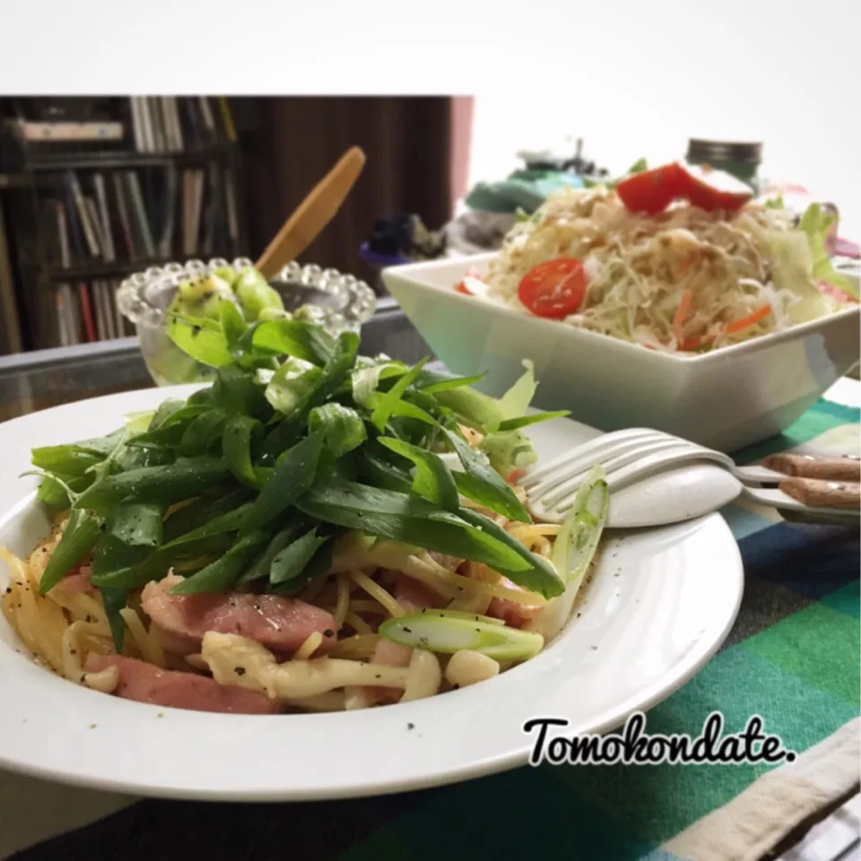 発酵バター入りマーガリンでお葱たっぷり和風パスタ🍽♡|🇯🇵ともこちゃん。さん