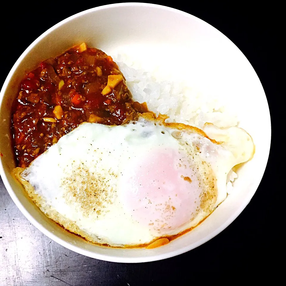 Snapdishの料理写真:キーマカレー🍛|ゆりこさん