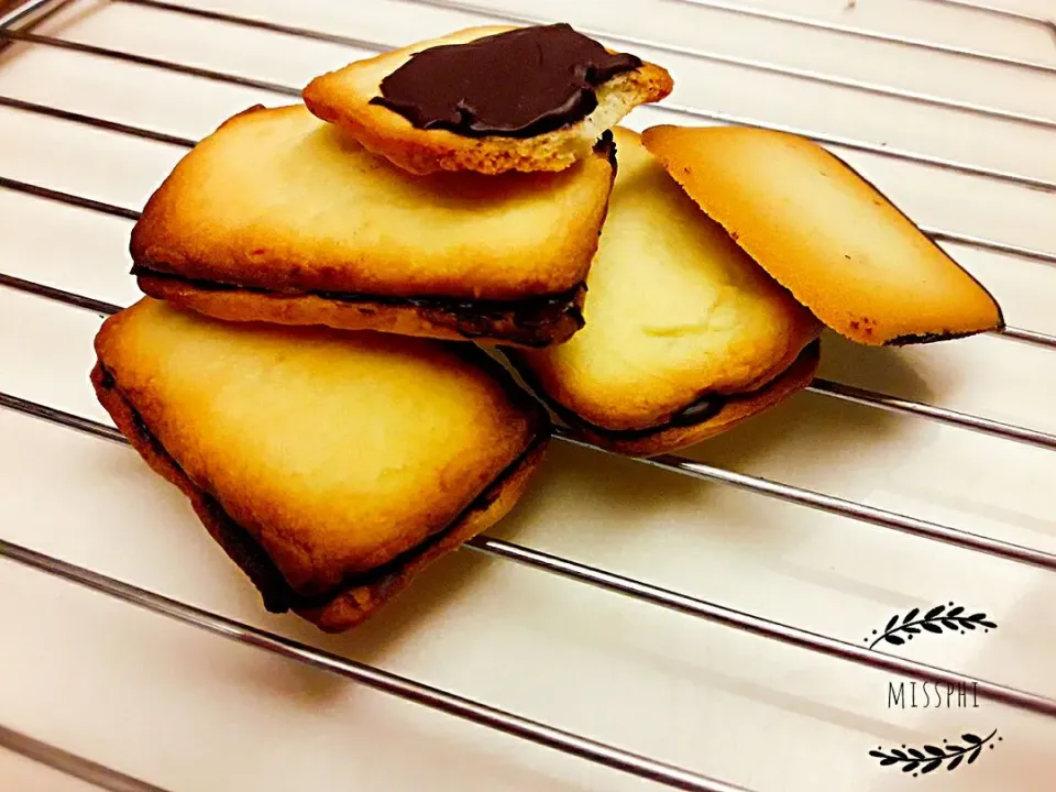 chocolate cookies 
 #Chocolate 
 #Cookies|lovemissphiさん